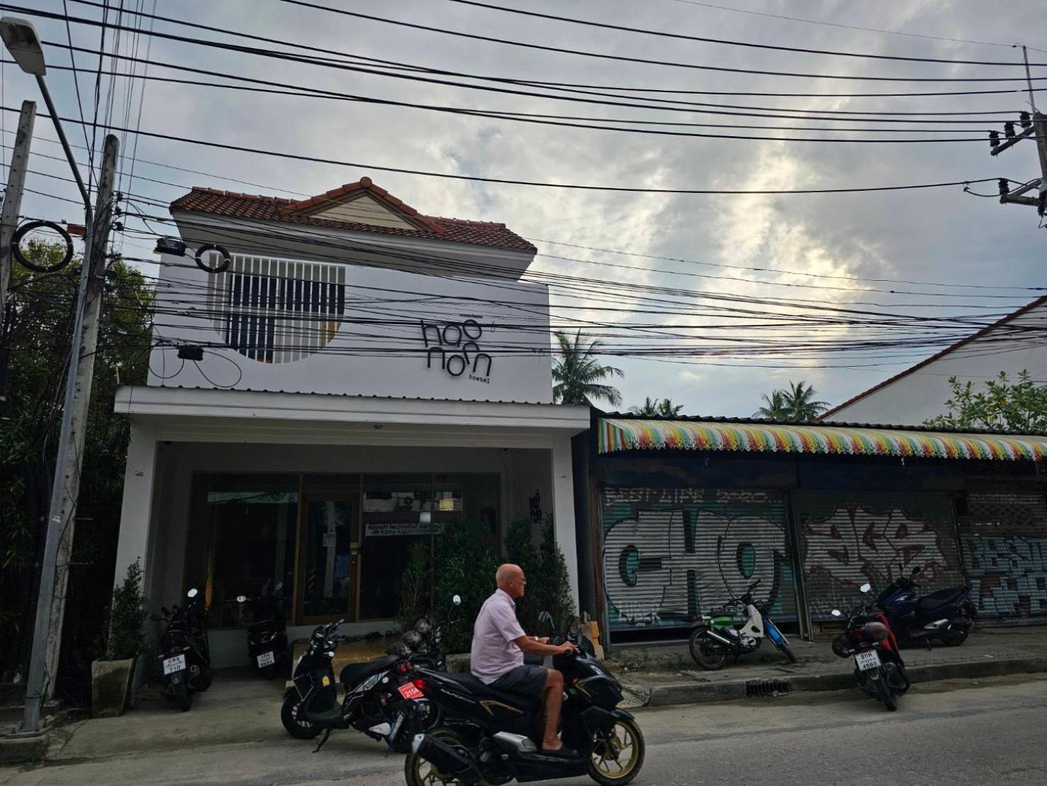 Hao Norn Hostel Thongsala Zewnętrze zdjęcie